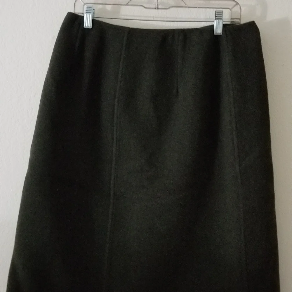 RALPH LAUREN (Black Label) Wool Blend Wrap Skirt - Picture 2 of 3